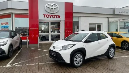Neu Toyota Aygo X X-play 72 PS (52 kW) 2026 SUV