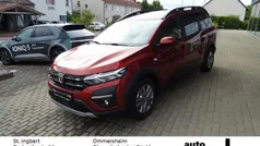 Braun Gebraucht 2022 Dacia Jogger Comfort Van / Kleinbus | 19.590 € (Guter Preis)
