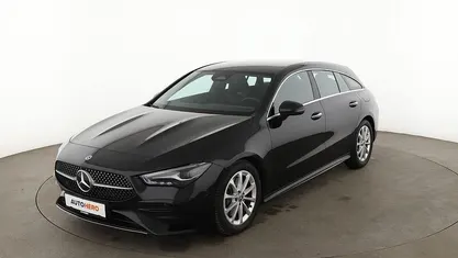Gebraucht Mercedes CLA200 Shooting Brake AMG line 150 PS (110 kW) 2023 Schwarz Kombi