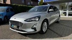 Silber Gebraucht 2021 Ford Focus Titanium X Kombi | 19.979 € (Fairer Preis)