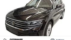 Gebraucht 2024 VW Touareg Elegance SUV | 67.075 € (Guter Preis)