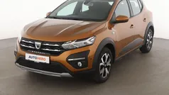 Orange Gebraucht 2022 Dacia Sandero Comfort Kleinwagen | 15.820 € (Fairer Preis)