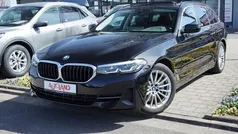 Schwarz Gebraucht 2022 BMW 520 Luxury Line Kombi | 34.950 € (Fairer Preis)