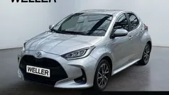 Silber Gebraucht 2023 Toyota Yaris Team Kleinwagen | 19.990 € (Fairer Preis)