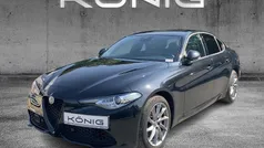 Nero vulcano, metallic (58b) ( Gebraucht 2023 Alfa Romeo Giulia Sprint Sprint Coupé | 32.888 € (Fairer Preis)