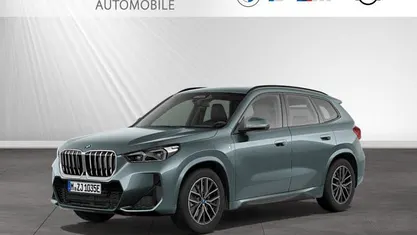 Gebraucht BMW X1 M Sport 326 PS (239 kW) 2025 Cape york grün metallic SUV