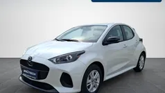 Northern white pearl metallic Neu 2025 Mazda 2 Center-Line Limousine | 24.990 € (Fairer Preis)