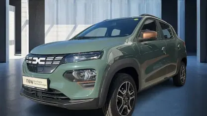 Gebraucht Dacia Spring Extreme 47 kW (65 PS) 2023 Grau Kleinwagen