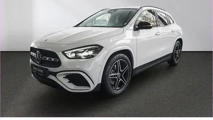 Weiß Gebraucht 2025 Mercedes GLA180 AMG SUV | 39.180 € (Guter Preis)