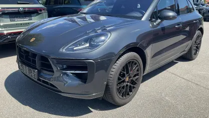 Gebraucht Porsche Macan GTS 381 PS (280 kW) 2021 Vulkangrau metallic SUV