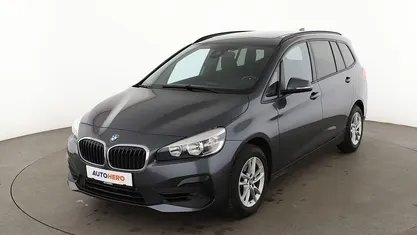 Grau Gebraucht 2020 BMW 218 Gran Tourer Van / Kleinbus | 17.710 € (Fairer Preis)