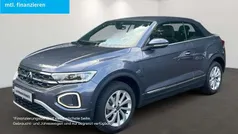 Rauchgrau metallic Gebraucht 2024 VW T-Roc Cabriolet Cabrio | 25.950 € (Superpreis)