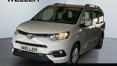 Grau Gebraucht 2021 Toyota Proace Verso City Kombi | 25.480 € (Fairer Preis)