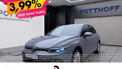 Gebraucht VW Golf VIII Life 131 PS (96 kW) 2023 Limousine