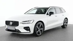 Weiß Gebraucht 2024 Volvo V60 Plus Kombi | 37.880 € (Fairer Preis)