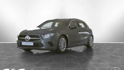 Gebraucht Mercedes A220 Progressive 190 PS (139 kW) 2019 Mountain grau metallic Limousine