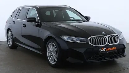 Gebraucht BMW 330 M Sport 245 PS (180 kW) 2023 Schwarz Kombi