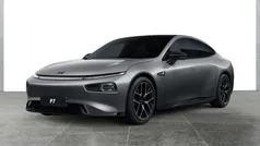 Grau Neu 2025 XPENG P7 AWD Performance Limousine | 48.595 € (Guter Preis)