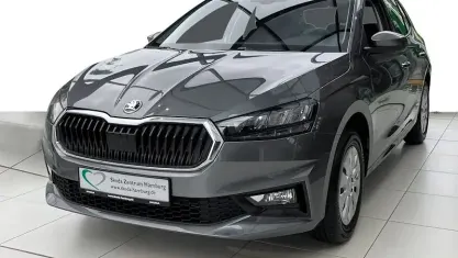 Neu Skoda Fabia Selection 80 PS (58 kW) 2026 Grau Kleinwagen