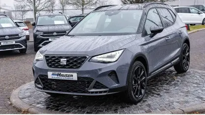 Neu Seat Arona Black Edition 116 PS (85 kW) 2025 Grau SUV