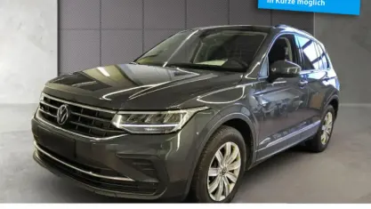 Gebraucht VW Tiguan Life 150 PS (110 kW) 2022 Grau SUV