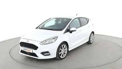 Weiß Gebraucht 2018 Ford Fiesta ST-Line Limousine | 11.530 € (Fairer Preis)
