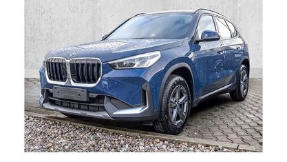 Nowe BMW X1 136 KM (100 kW) 2026 Niebieski SUV