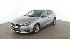 Grau Gebraucht 2015 Mazda 3 Center-Line Limousine | 11.220 € (Fairer Preis)