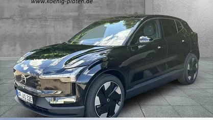 Gebraucht 2025 Volvo EX30 Performance SUV | 42.490 € (Fairer Preis)