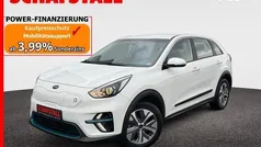 Weiß Gebraucht 2021 Kia e-Niro Edition 7 SUV | 18.979 € (Superpreis)