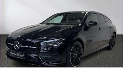 Gebraucht Mercedes CLA250e Shooting Brake AMG 160 PS (117 kW) 2021 Schwarz Kombi