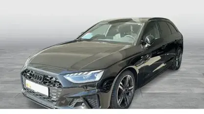 Używany Audi A4 S-Line 204 KM (150 kW) 2022 Czarny Kombi