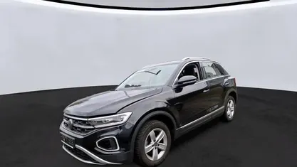 Gebraucht VW T-Roc Style 85 PS (62 kW) 2022 Schwarz SUV