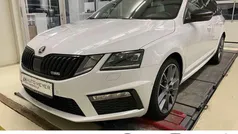 Moonweiß metallic Gebraucht 2020 Skoda Octavia Sport Kombi | 23.970 € (Fairer Preis)