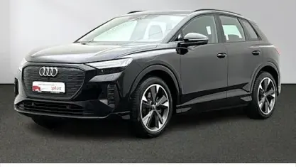 Second-hand Audi Q4 e-tron Ambiente 150 kW (204 CP) 2023 Negru SUV
