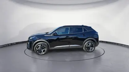 Usata Peugeot 2008 Allure 131 CV (96 kW) 2024 Nero SUV