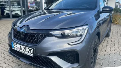 Gebraucht Renault Arkana Esprit Alpine 145 PS (106 kW) 2025 Graphitgrau (grau) SUV