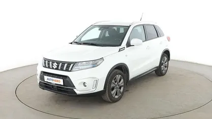Gebraucht Suzuki Vitara Comfort 2023 Weiß SUV