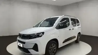 Neu Opel Combo S 131 PS (96 kW) 2026 Lackierung weiss icy / typ aussenverkleidung spiegel flach standard Van / Kleinbus