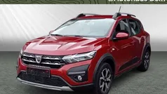 Fusionrot Gebraucht 2022 Dacia Sandero Comfort Kleinwagen | 14.490 € (Fairer Preis)