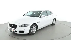 Weiß Gebraucht 2017 Jaguar XE Pure Limousine | 18.460 € (Fairer Preis)