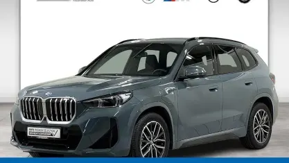 Gebraucht BMW X1 M Sport 326 PS (239 kW) 2025 Cape york grün SUV