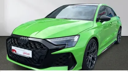 Gebraucht Audi RS3 Sportback Ambiente 400 PS (294 kW) 2025 Kyalamigrün Kleinwagen