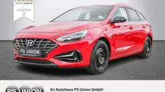Rot / engine red Gebraucht 2022 Hyundai i30 Prime Kombi | 22.220 € (Fairer Preis)