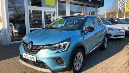 Blue rqt + black gne Gebraucht 2020 Renault Captur Intens SUV | 17.999 € (Fairer Preis)