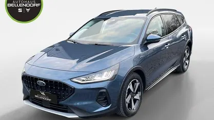 Blau Gebraucht 2023 Ford Focus Active Kombi | 21.940 € (Fairer Preis)