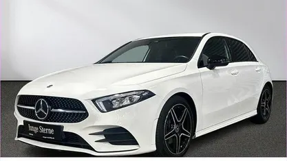 Gebraucht Mercedes A180 AMG line 136 PS (100 kW) 2021 Weiß Limousine