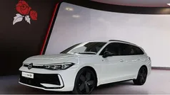 Gebraucht 2024 VW Passat R-line Kombi | 40.900 € (Guter Preis)