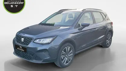 Grau Gebraucht 2024 Seat Arona Style SUV | 21.940 € (Fairer Preis)