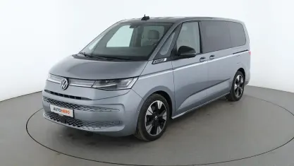 Gebraucht VW Multivan Style 245 PS (180 kW) 2025 Grau Van / Kleinbus